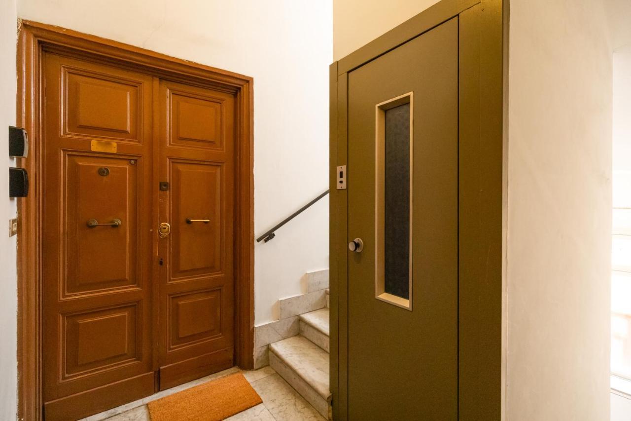 Imperial Nazionale Appartement Rome Buitenkant foto